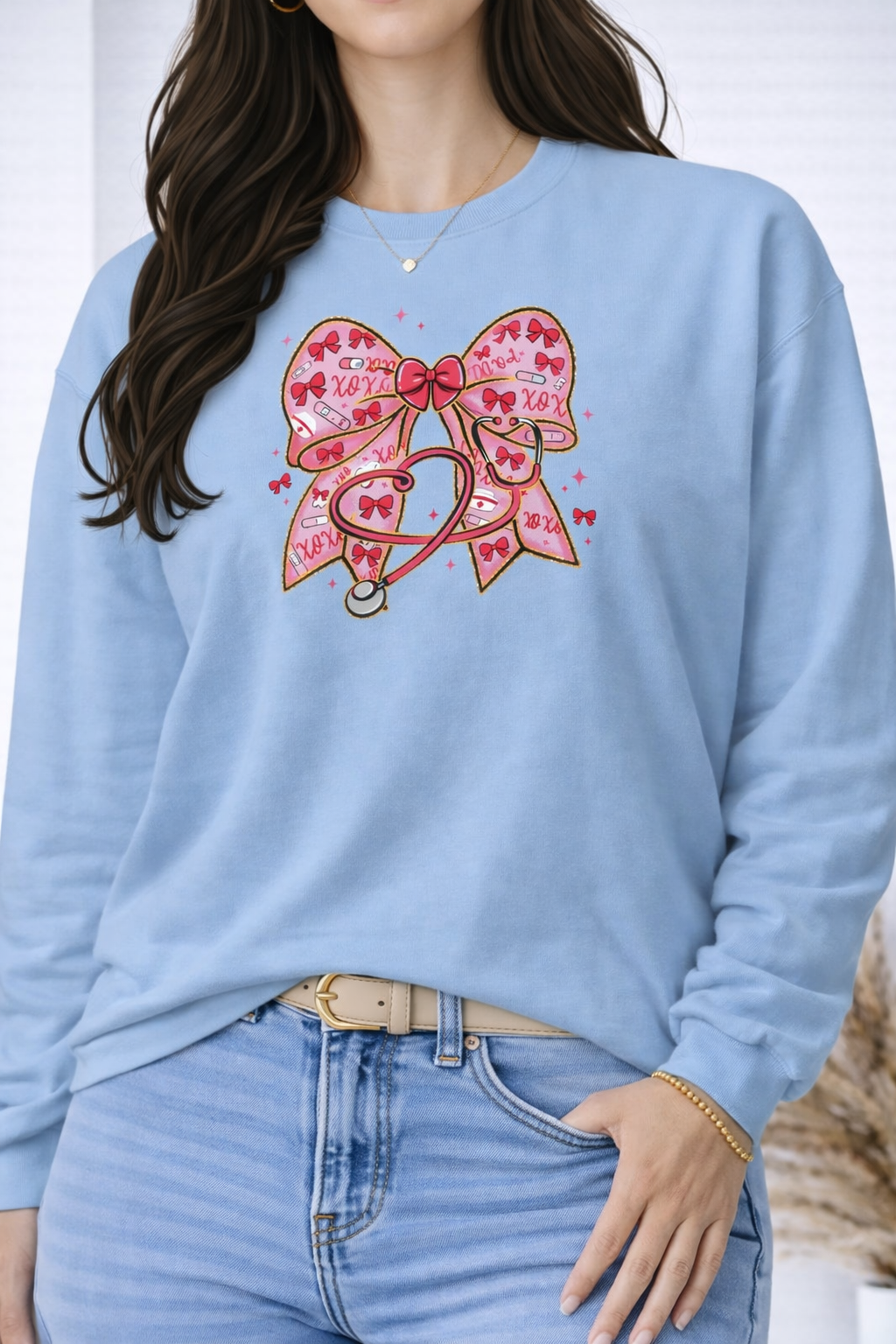 🩺🎀 Nurse Sweetheart Bow Crewneck Sweatshirt (Gildan)